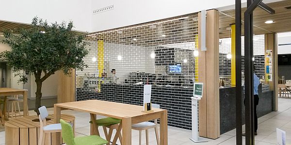 chainlink roller grilles at bar restaurant