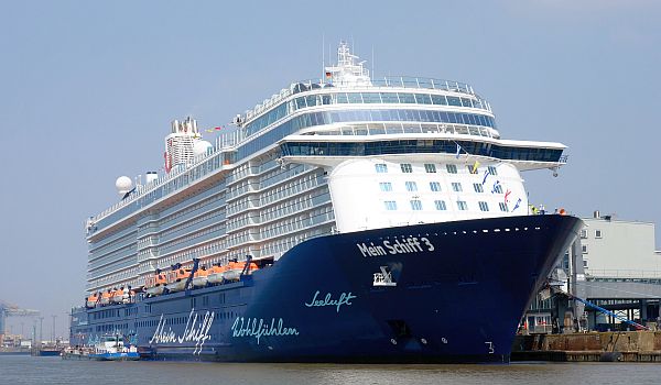 Cruise ship in port