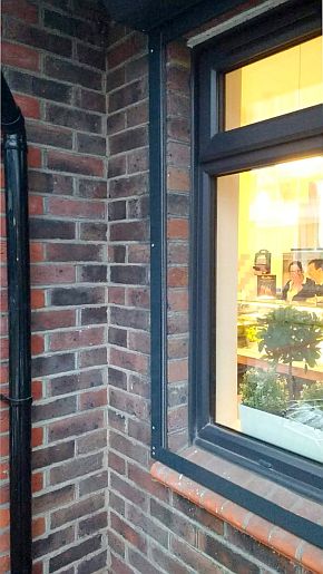 Window roller shutter dismantled and broken window